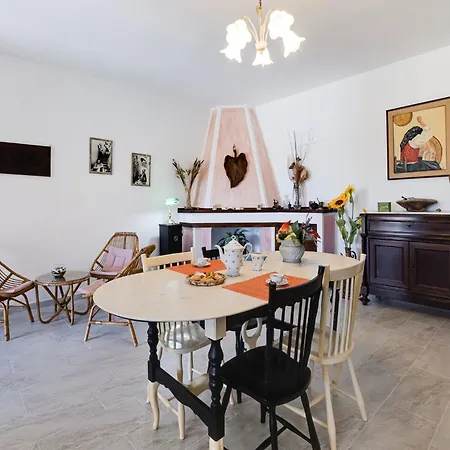 Beachfront With Solarium * Siniscola